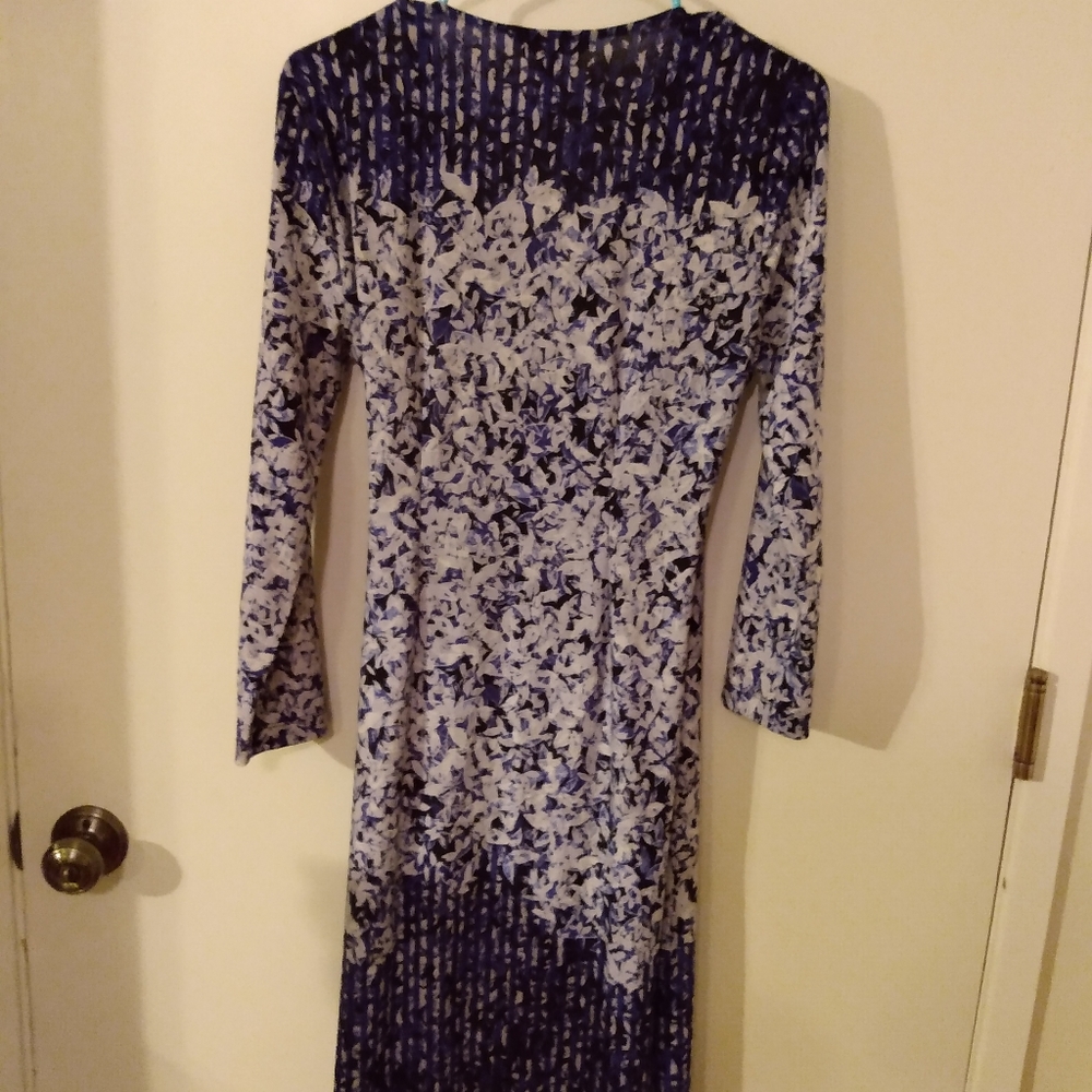 Wrap Dress - Picture 3 of 4